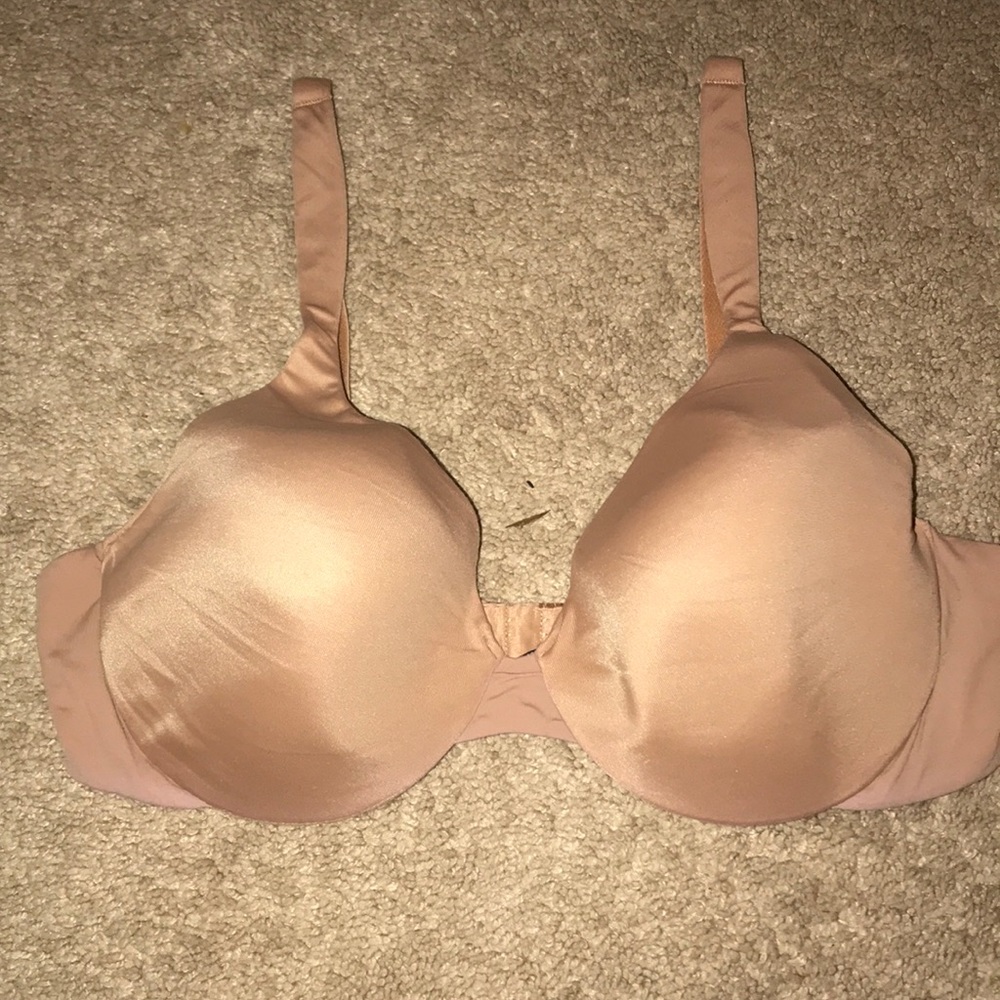 Body By Victoria Secret: Full Coverage Bra